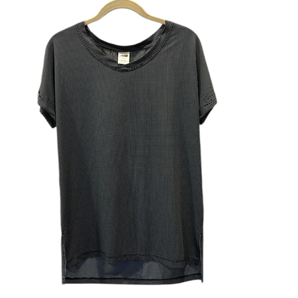 Avia short sleeve blouse, crew neck